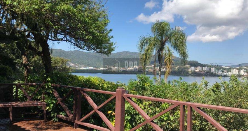 Espetacular e única  propriedade em Cacupé,12 mil m2, vista mar