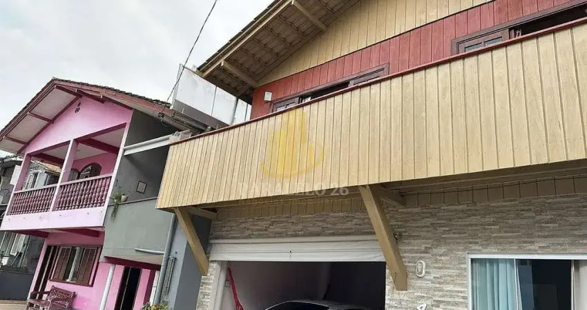 Oportunidade para investidor 02 casas na praia de barra velha itajuba sc- terreno 17,5x8m com viabilidade para 12 pavimentos