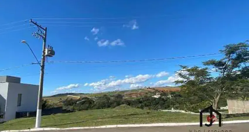 Terreno em condomínio fechado à venda na Rua Lázaro de Paula Santos, Chácaras Cataguá, Taubaté