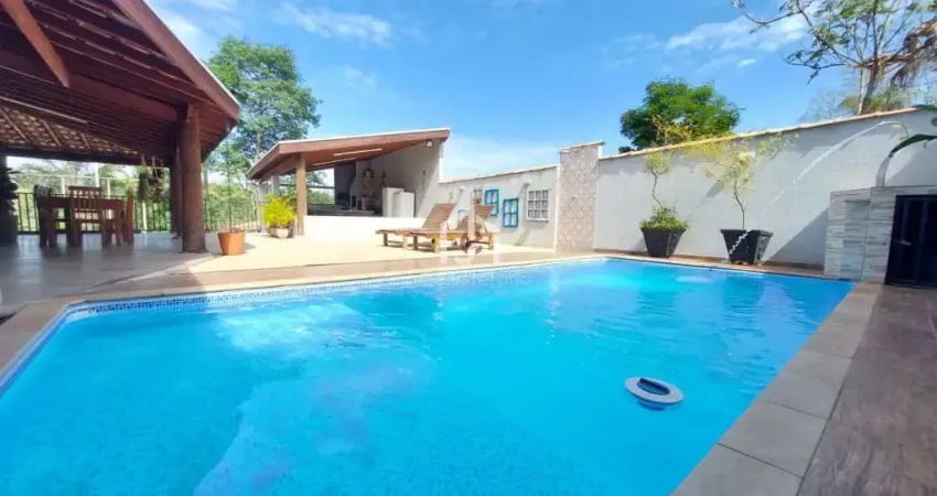 Chácara / sítio com 4 quartos à venda na Alameda Raphael Lucci, Granjas Rurais Reunidas São Judas Tadeu, Taubaté