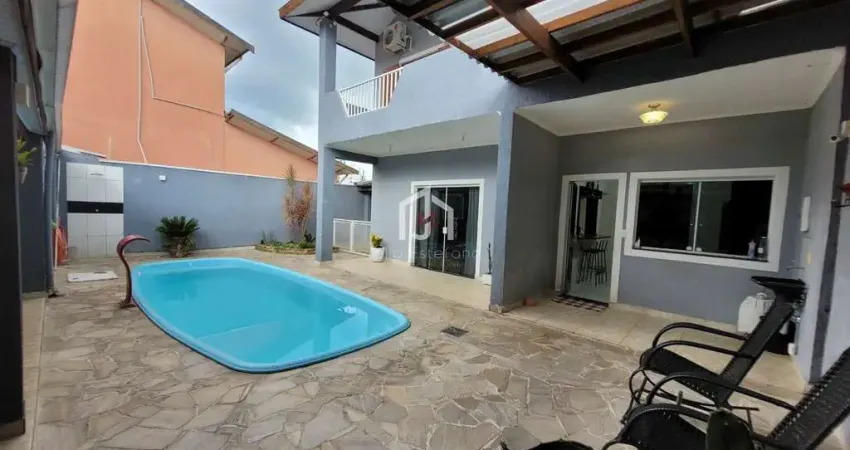 Casa com 4 quartos à venda na Avenida Expedicionário Bento Nogueira Moura, Residencial Portal da Mantiqueira, Taubaté