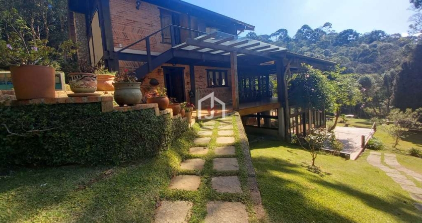 Casa em condomínio fechado com 3 quartos à venda no Parque Morro Pedra do Fogo, Campos do Jordão 