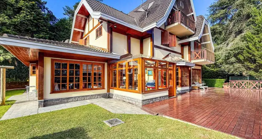 Casa em condomínio fechado com 5 quartos à venda no Jardim Véu da Noiva, Campos do Jordão 