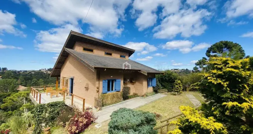 Casa em condomínio fechado com 2 quartos à venda no Recanto Araucária, Campos do Jordão 