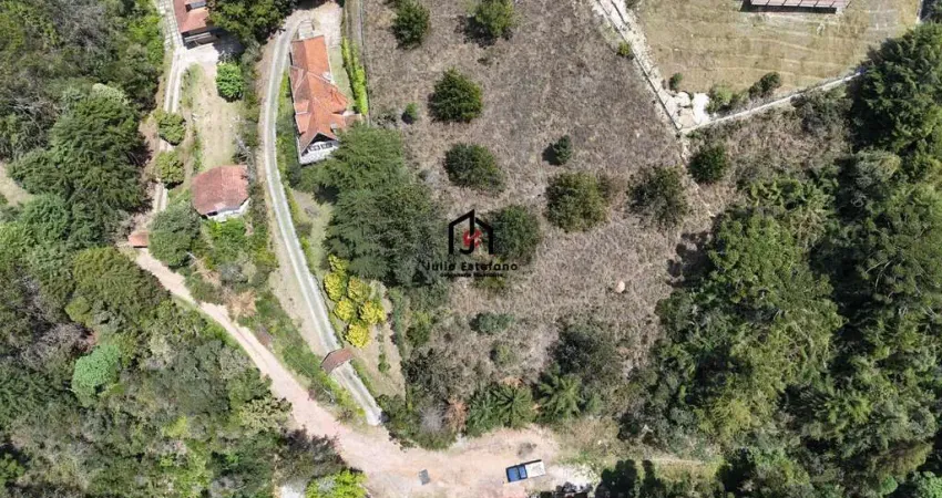 Terreno à venda no Alto da Boa Vista, Campos do Jordão
