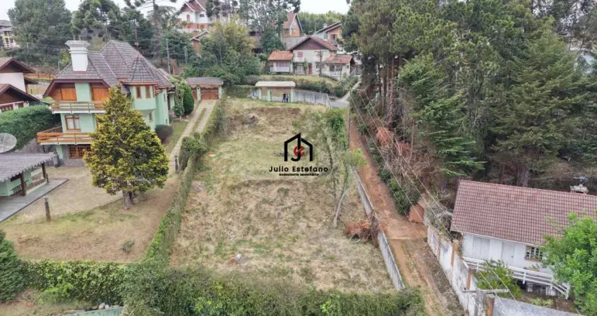 Terreno à venda na Vila Nova Suiça, Campos do Jordão