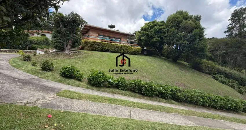 Casa com 4 quartos à venda na Vila Poran, Campos do Jordão 