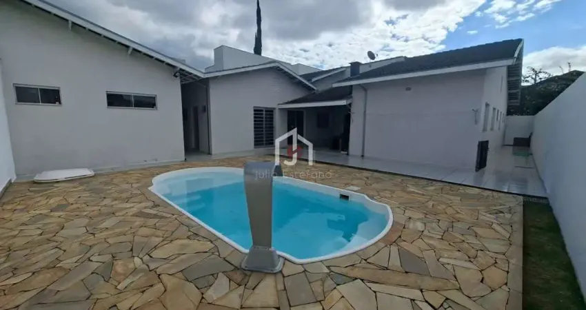 Casa em condomínio fechado com 4 quartos para alugar na Avenida Manoel Marcondes Oliveira Mello, Condominio Residencial Real Ville, Pindamonhangaba