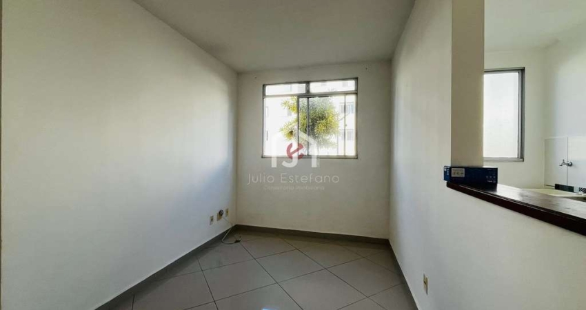 Apartamento com 2 quartos para alugar na Avenida José Maria Guimarães Alves, Bela Vista, Pindamonhangaba