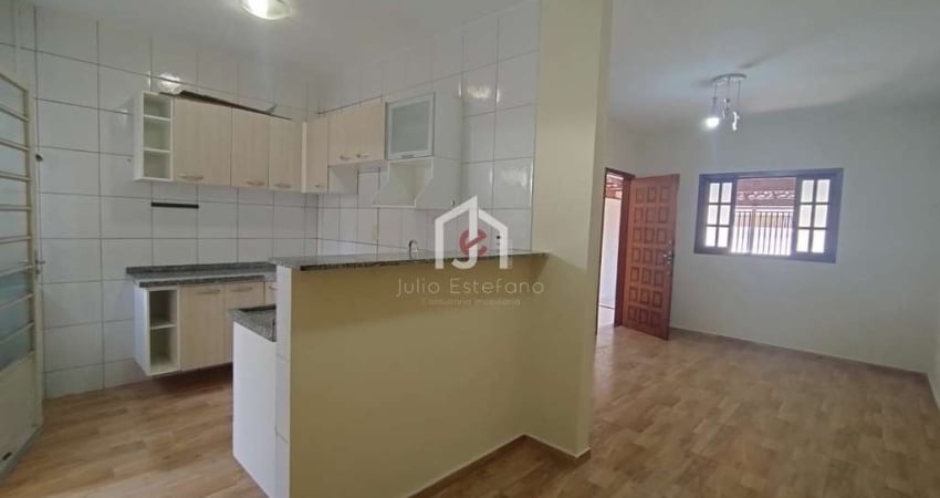 Casa com 2 quartos para alugar na Rua Nelson Dias dos Santos, Residencial e Comercial Cidade Morumbi, Pindamonhangaba