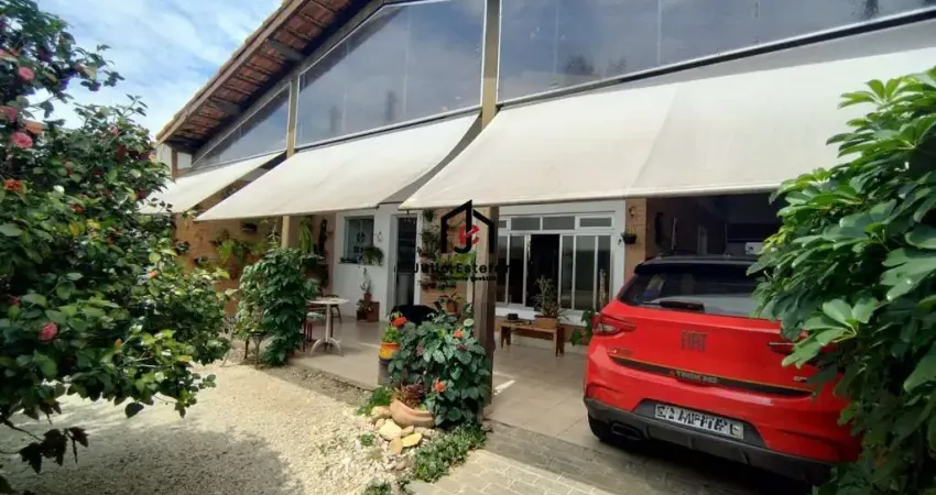 Casa com 5 quartos à venda na Rua Soldado José Fernandes, Crispim, Pindamonhangaba