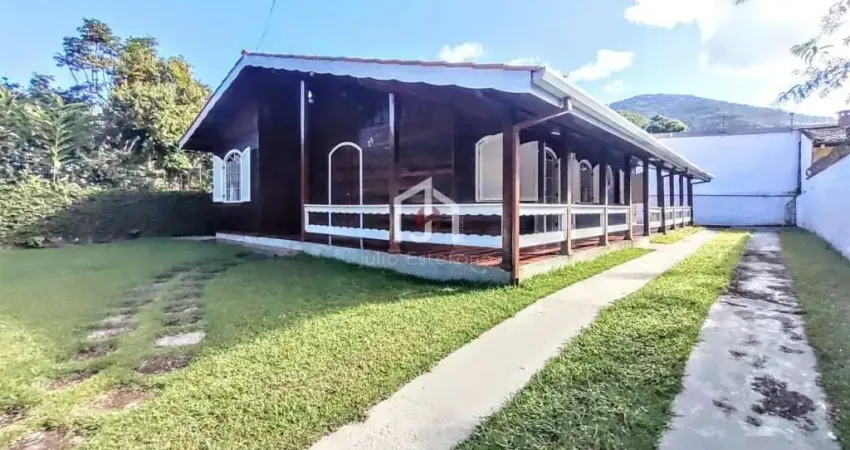 Casa com 3 quartos à venda na Enseada, Ubatuba 