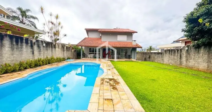 Casa em condomínio fechado com 4 quartos à venda na Praia da Lagoinha, Ubatuba 