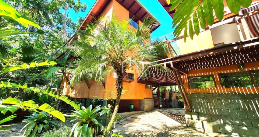 Casa em condomínio fechado com 3 quartos à venda na Praia do Félix (Praia do Lúcio), Ubatuba 