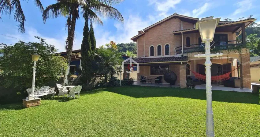 Casa em condomínio fechado com 7 quartos à venda na Praia da Lagoinha, Ubatuba 