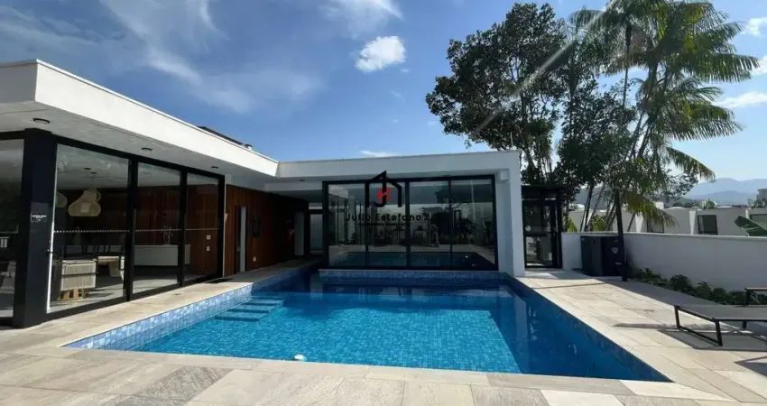 Casa em condomínio fechado com 3 quartos à venda em Itaguá, Ubatuba