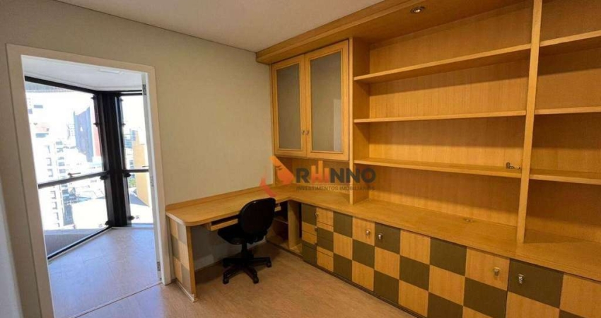 Sala de 49 m², à venda no Centro de Curitiba.