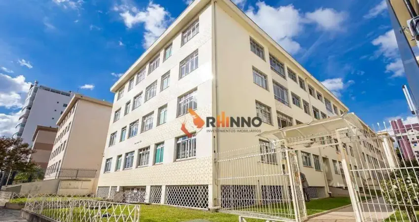 Apartamento térreo com 3 dormitórios à venda, 103 m² por R$ 748.900 - Centro Cívico - Curitiba/PR