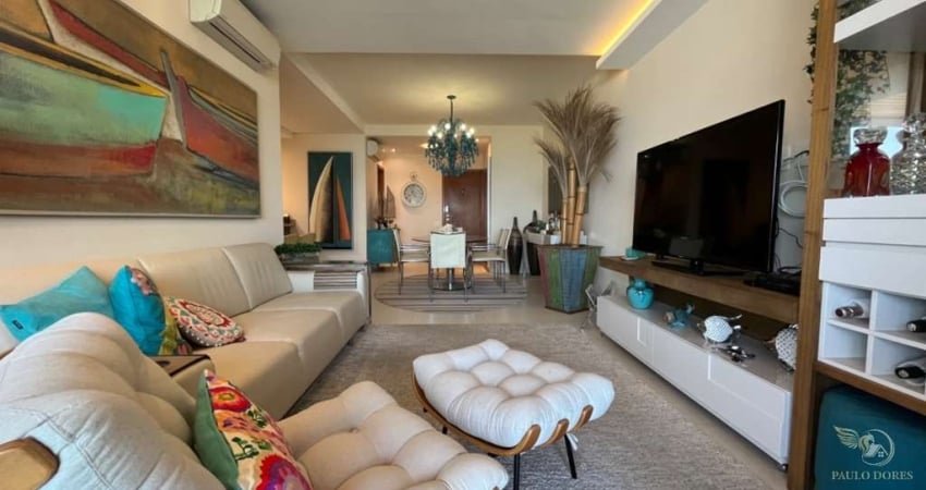 APARTAMENTO EXCLUSIVO FRENTE AO MAR, na PRAIA DO ITAGUÁ UBATUBA-SP