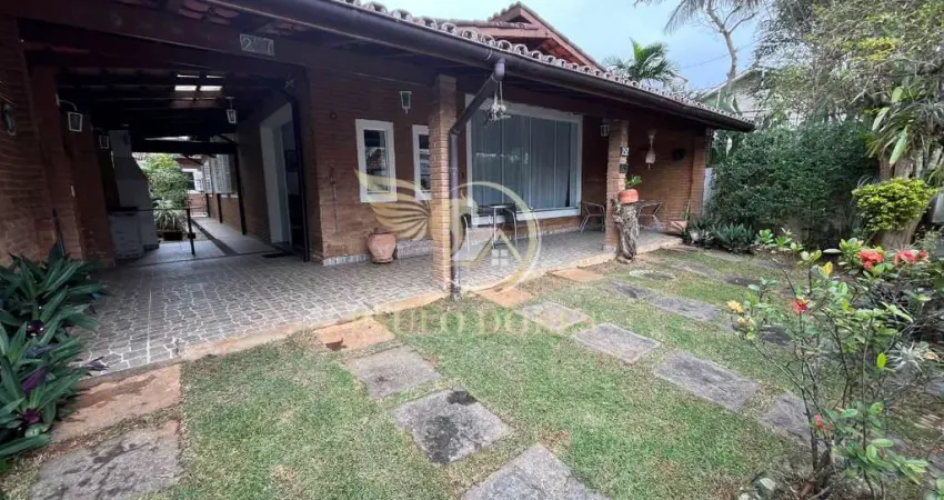 CASA Á VENDA COM 3 DORMITORIOS MAIS EDÍCULA ITAGUA UBATUBA-SP