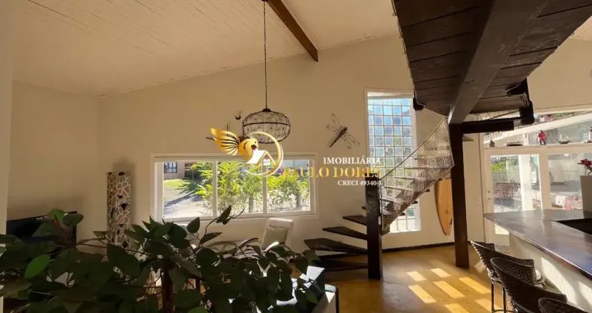 Casa à venda Exclusiva em Condomínio Fechado Arquitetura Inspirada em Embarcação UBATUBA-SP
