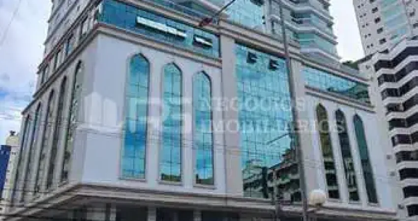 Apartamento alto padrão em meia praia, meia praia, itapema - sc