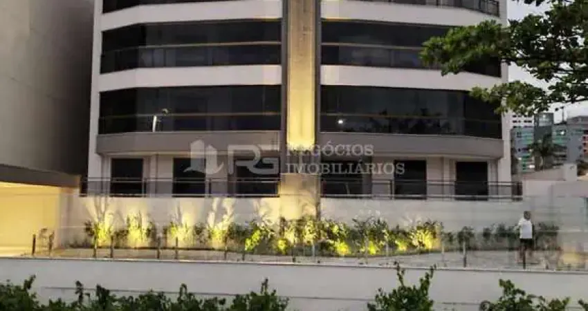 Excelente oportunidade a poucos metros do mar, meia praia, itapema - sc