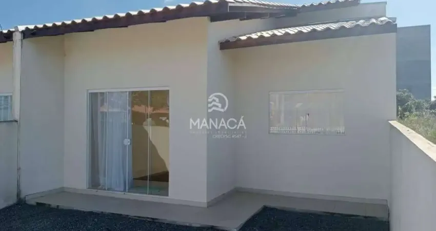 Casa com amplo espaço externo à venda – bairro itajuba, barra velha/sc