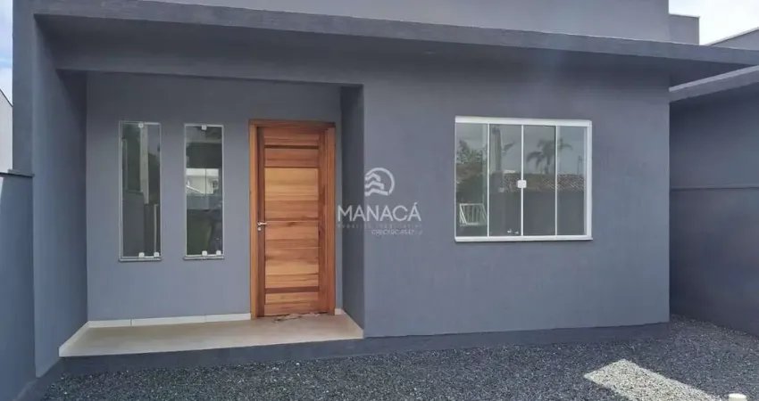 Casa pronta para morar com 2 quartos sendo 1 suíte localizado no bairro quinta dos açorianos em barra velha - sc