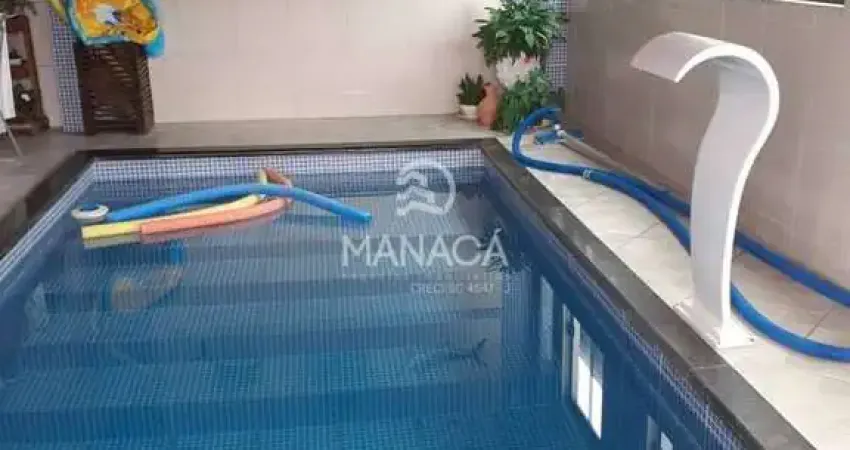 Casa a venda com vista mar, piscina, 270m², centro de barra velha - sc