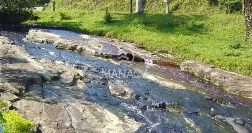 Casa com 3 quartos à venda no Margem Esquerda, Gaspar
