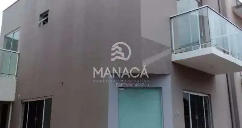 Sobrado com 2 dormitórios para alugar, 82 m² - Centro - Barra Velha/SC