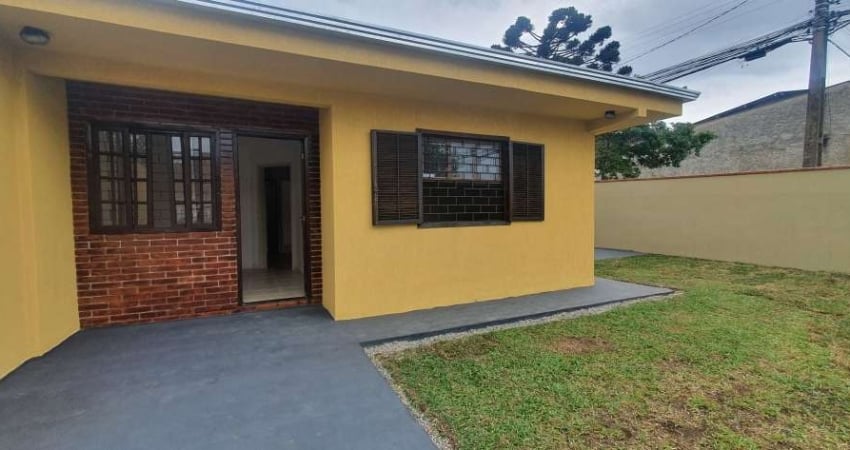 Casa com 3 quartos para alugar na Rua Porecatu, 250, Emiliano Perneta, Pinhais