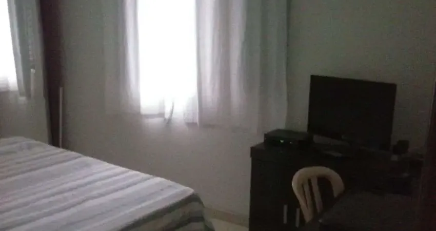 Apartamento com 2 dormitórios à venda, 77 m² por R$ 180.000,00 - Parque São Vicente - São Vicente/SP