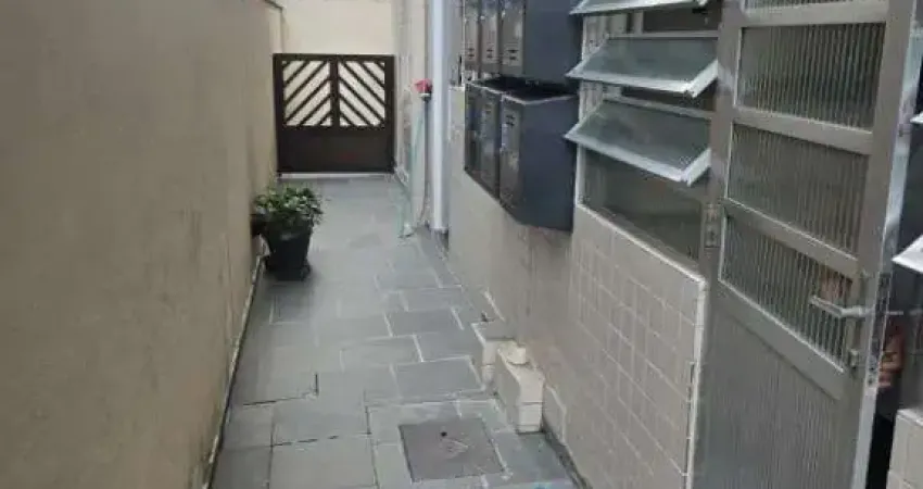 Apartamento com 2 dormitórios à venda, 68 m² por R$ 320.000 - Marapé - Santos/SP