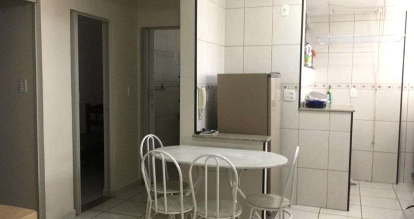 Apartamento com 2 dormitórios à venda, 65 m² por R$ 350.000,00 - Boqueirão - Santos/SP