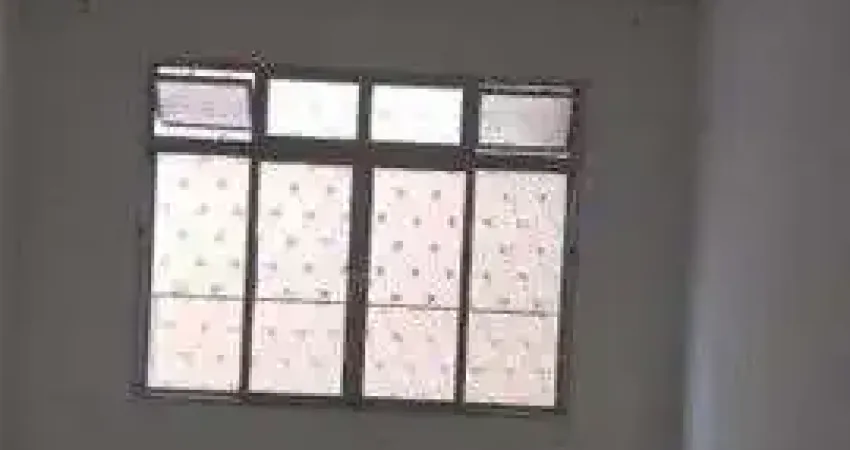 Apartamento com 1 dormitório à venda, 52 m² por R$ 140.000,00 - Vila Cascatinha - São Vicente/SP