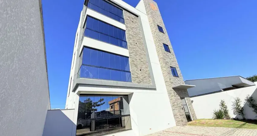 Apartamento com 3 dormitórios à venda, 79 m² por R$ 570.000,00 - Itacolomi - Bal
