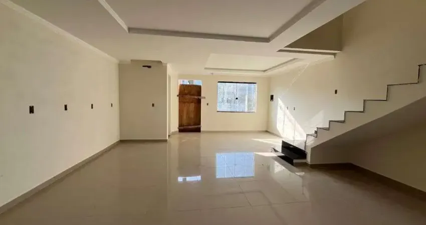 Sobrado com 3 suítes à venda, 143 m² por R$ 799.000 - Itacolomi - Balneário Piça