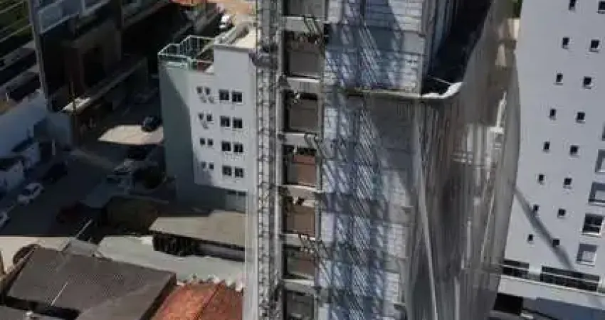 Lançamento exclusivo à 100m do mar, em piçarras/sc, apartamento vista mar, com 3