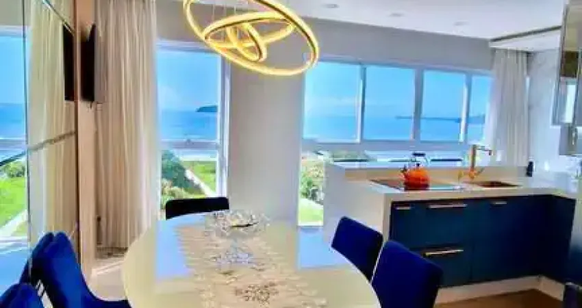 Apartamento frente mar, mobiliado, com de 3 dormitórios, 2 vagas de garagem, no
