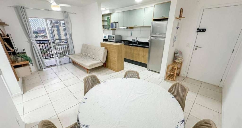 Apartamento mobiliado com vista mar, 200 metros do mar, condomínio Santorini Com