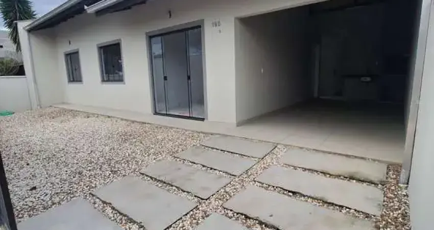 Excelente casa de 3 dormitórios, no bairro itajuba, em barra velha/sc