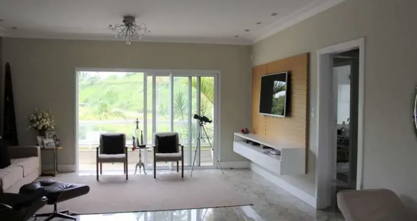 Casa com 4 quartos à venda no Jardim Provence, Volta Redonda 