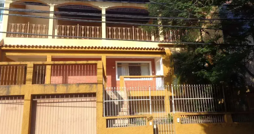 Casa com 6 quartos à venda no Jardim Amália, Volta Redonda 