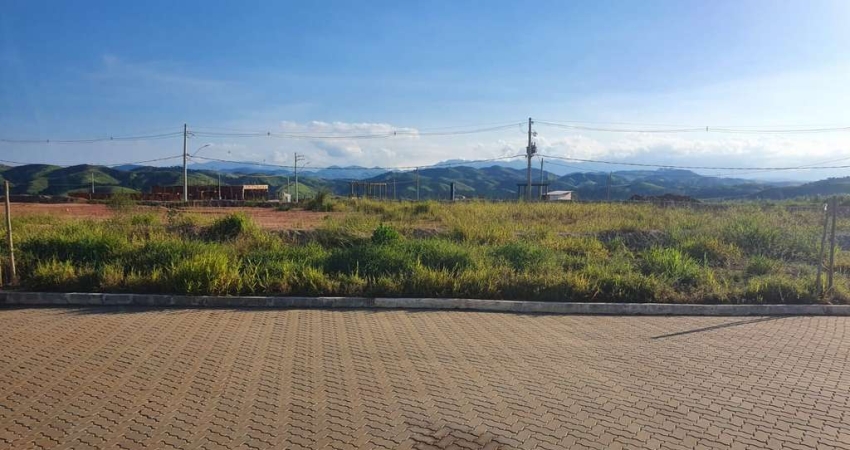 Terreno à venda no Jardim Belvedere, Volta Redonda 