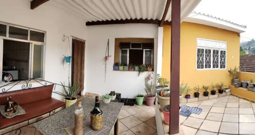 Apartamento com 3 quartos à venda no Retiro, Volta Redonda 