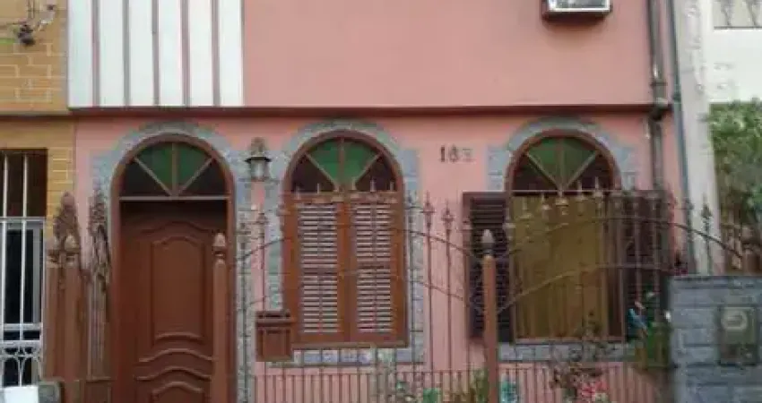 Casa com 3 quartos à venda no Aterrado, Volta Redonda 
