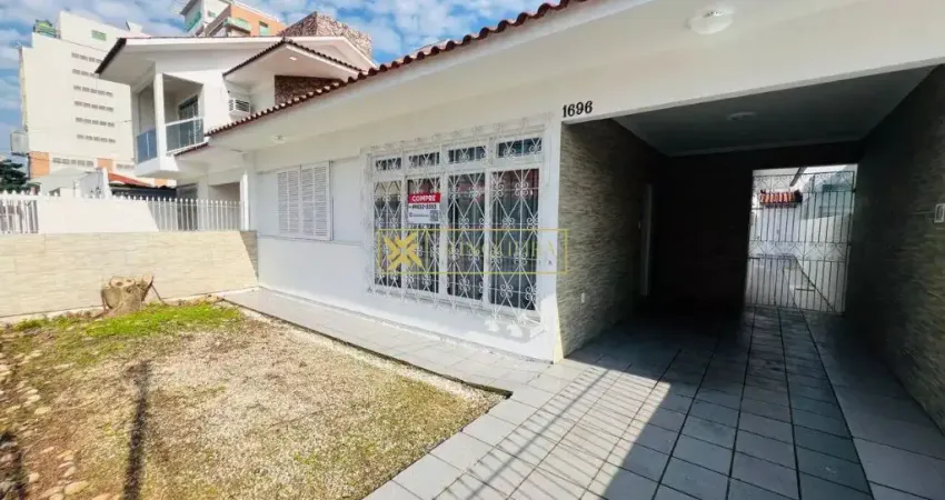 Casa com 163 m² à venda em São José - SC