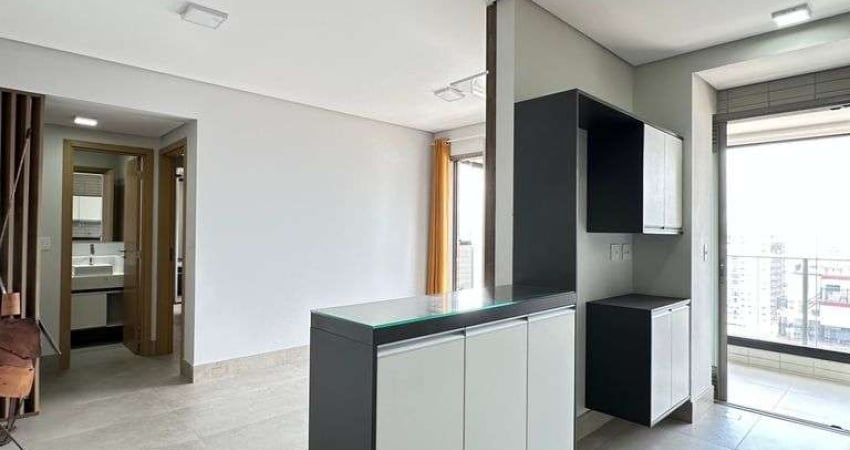 Apartamento com 1 dormitório com aranda gourmet e lazer completo em Santos-SP.